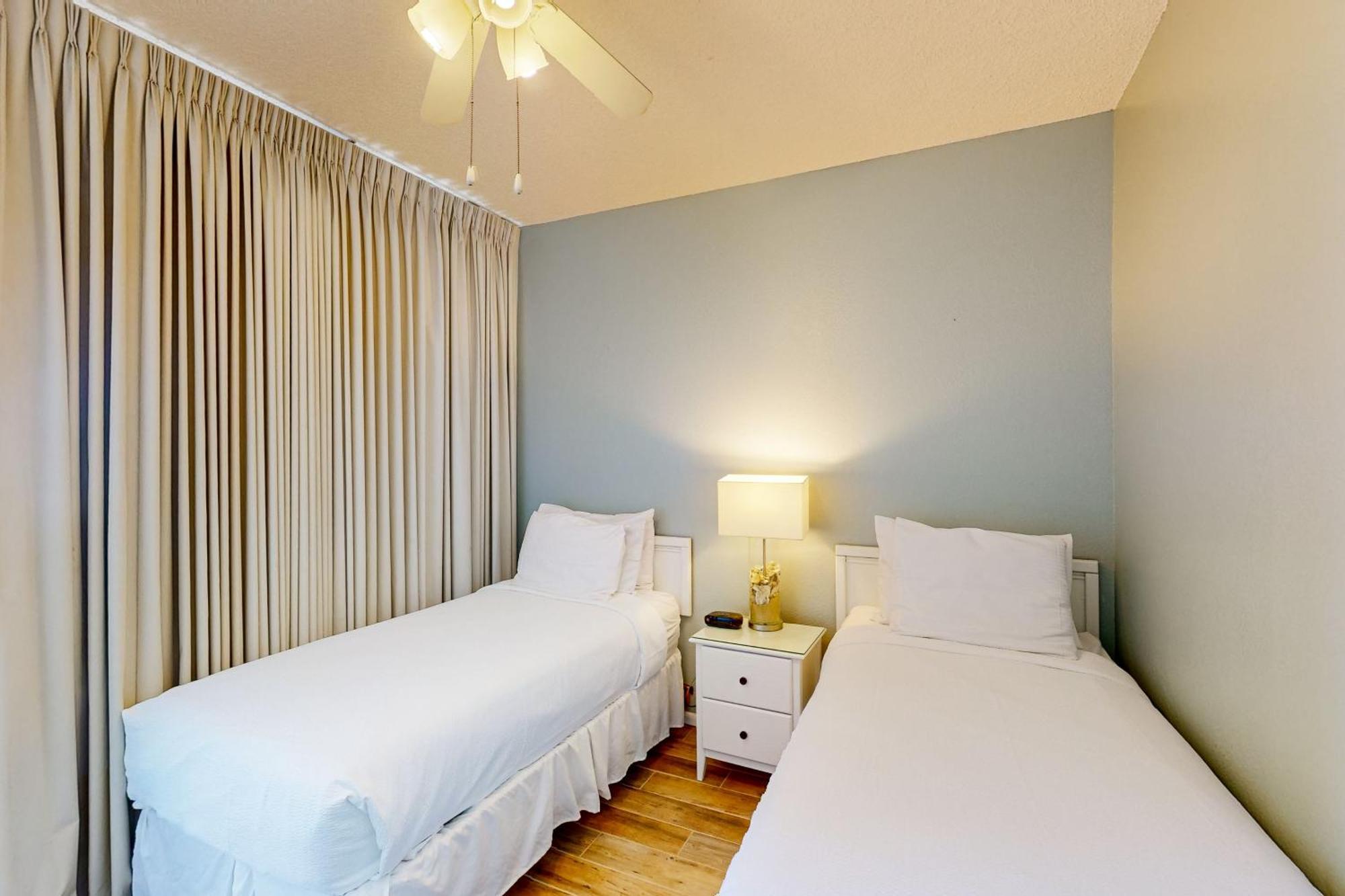 Apartment Sunchase Iv #327 South Padre Island